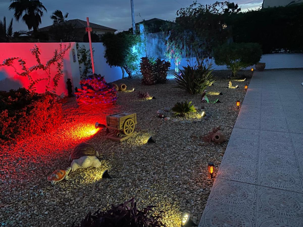 Casa Sol Y Luna Arboleas Exteriör bild